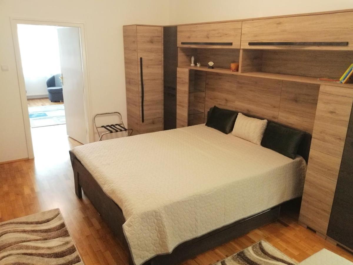 Apartamento Matilda Apartman Hajdúszoboszló Exterior foto