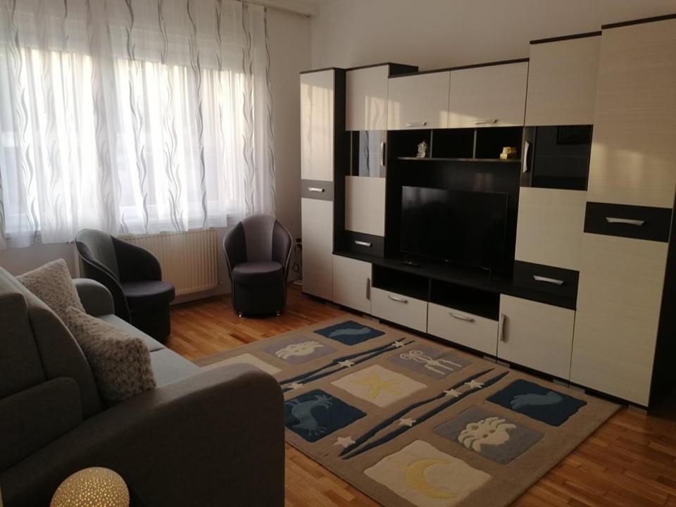 Apartamento Matilda Apartman Hajdúszoboszló Exterior foto